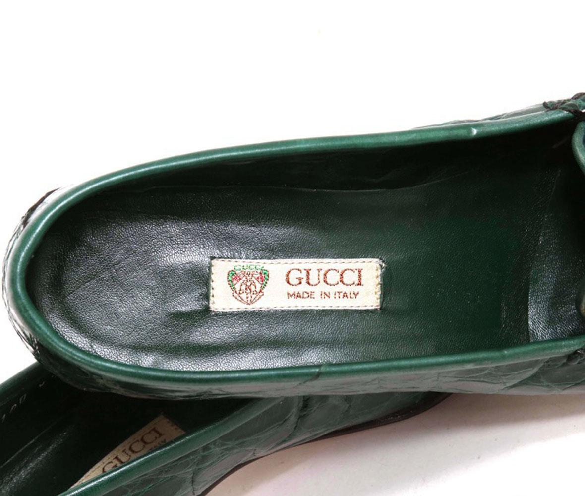 Neu Vintage Gucci Smaragdgrüne Krokodil Damen Loafers 36,5 B - US 6.5 im Angebot 1