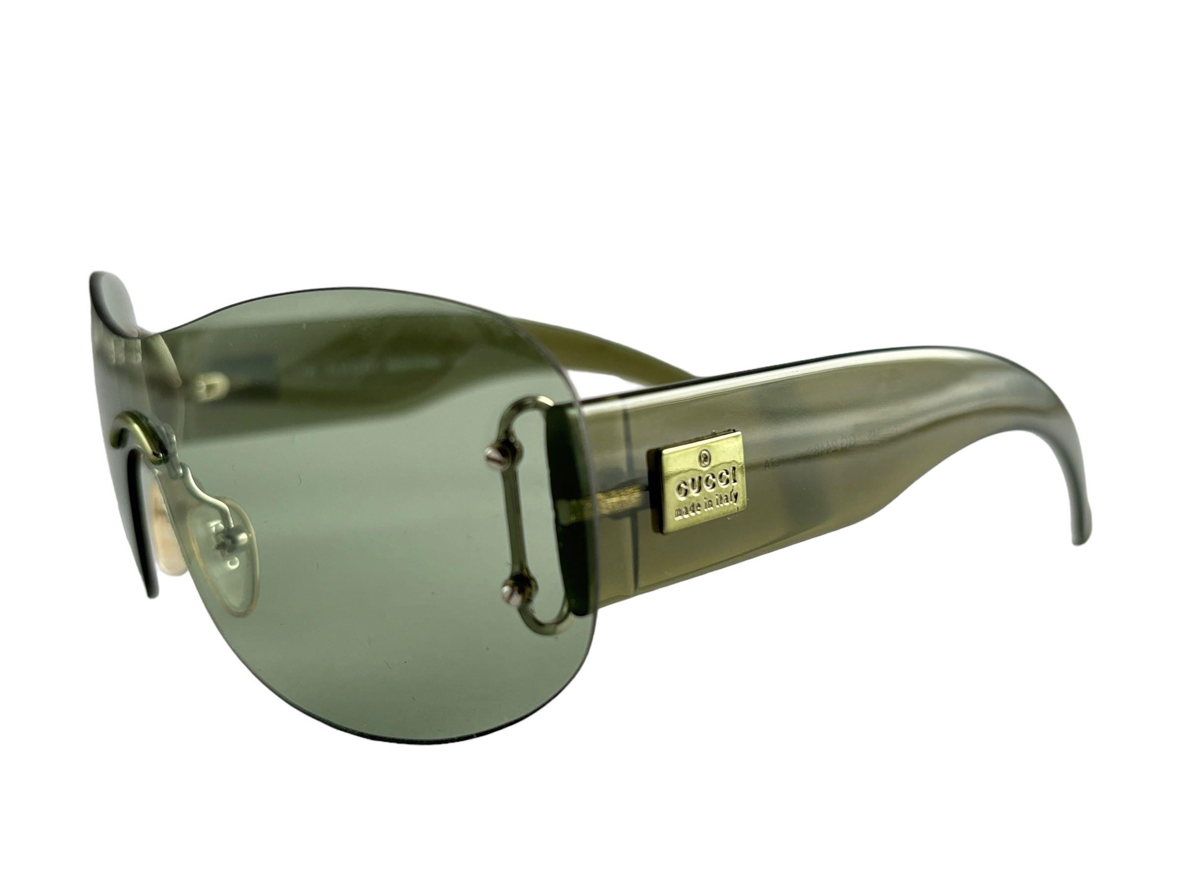Nuevo Gafas de sol vintage Gucci GG 2448 pantalla verde años 90 Made in Italy Y2K en Nuevo Estado en Baleares, Baleares