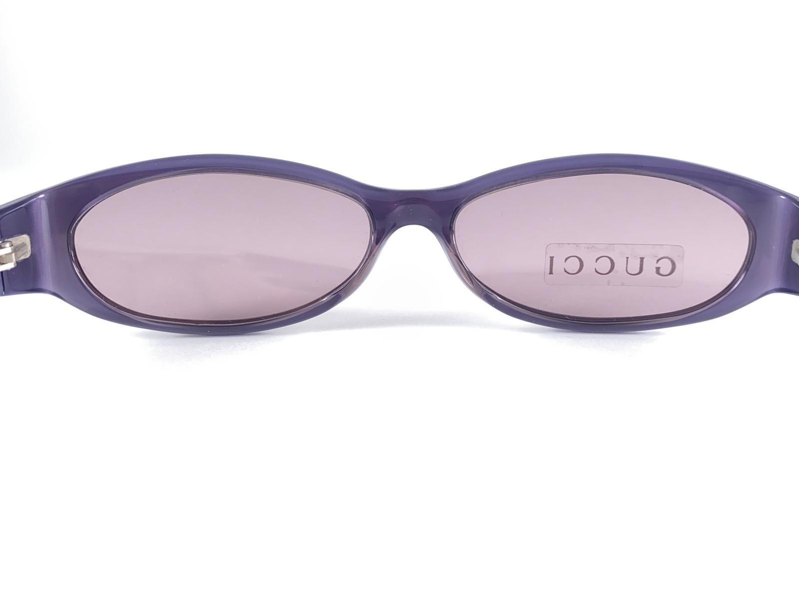 Neu Vintage Gucci GG 2522 Elegante Vintage-Sonnenbrille Y2K 1990er Jahre Made in Italy Y2K im Zustand „Neu“ in Baleares, Baleares