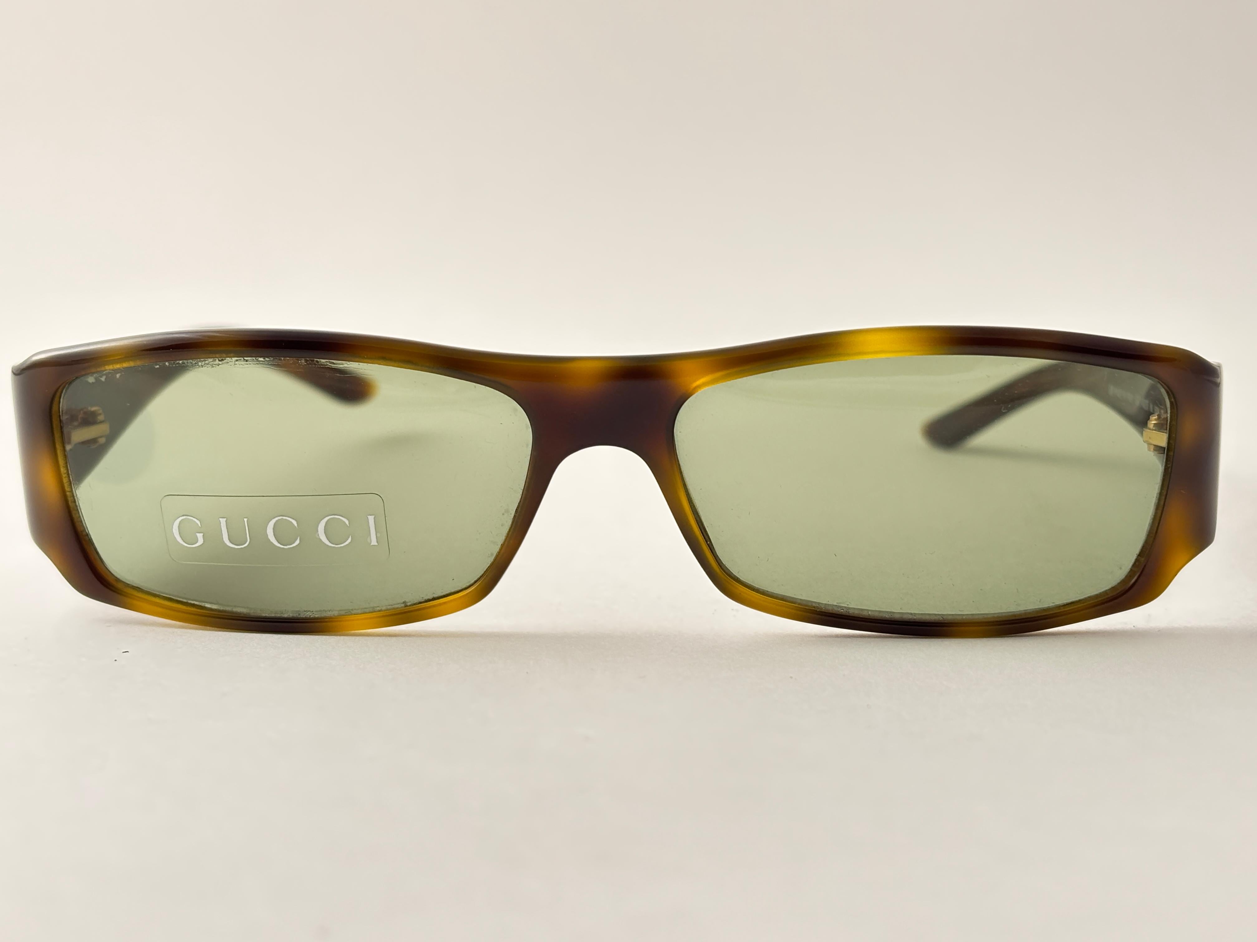 Neue Vintage Gucci GG Schildkröte schlanke Sonnenbrille Y2K 1990er Jahre Made in Italy Y2K im Angebot 3