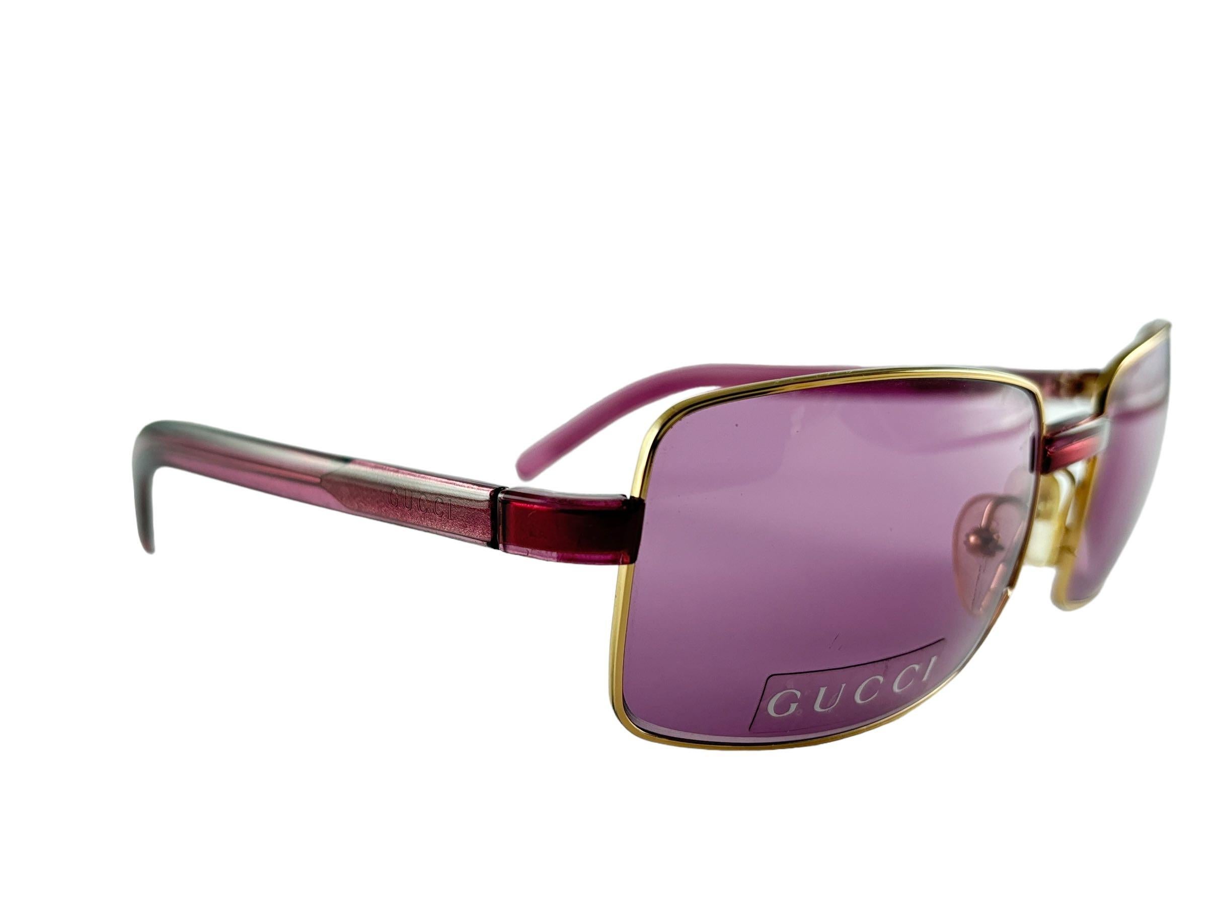 Gris New Vintage Gucci GG1378 Rose Sunglasses 1990's Made in Italy Y2K en vente