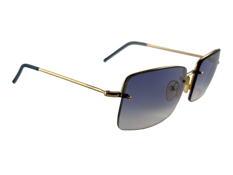 New Vintage Gucci GG1653 Blue Rimless Sunglasses 1990's Made in