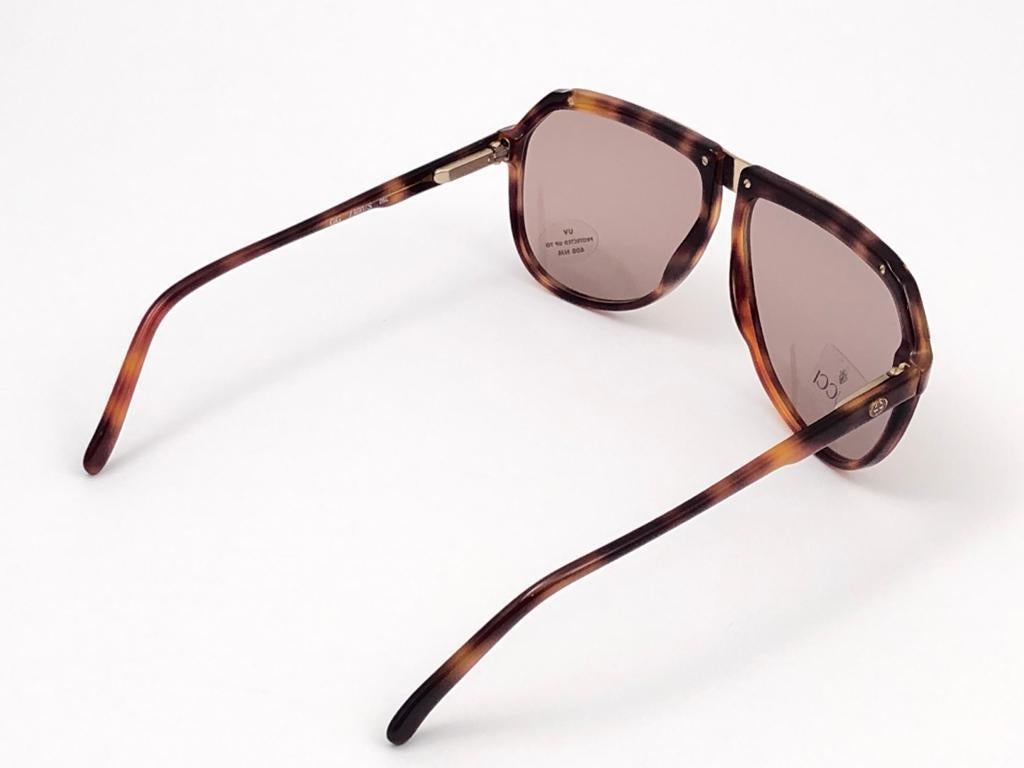 Women's or Men's New Vintage Gucci Tortoise Aviator Sunglasses 1980's Made in Italy