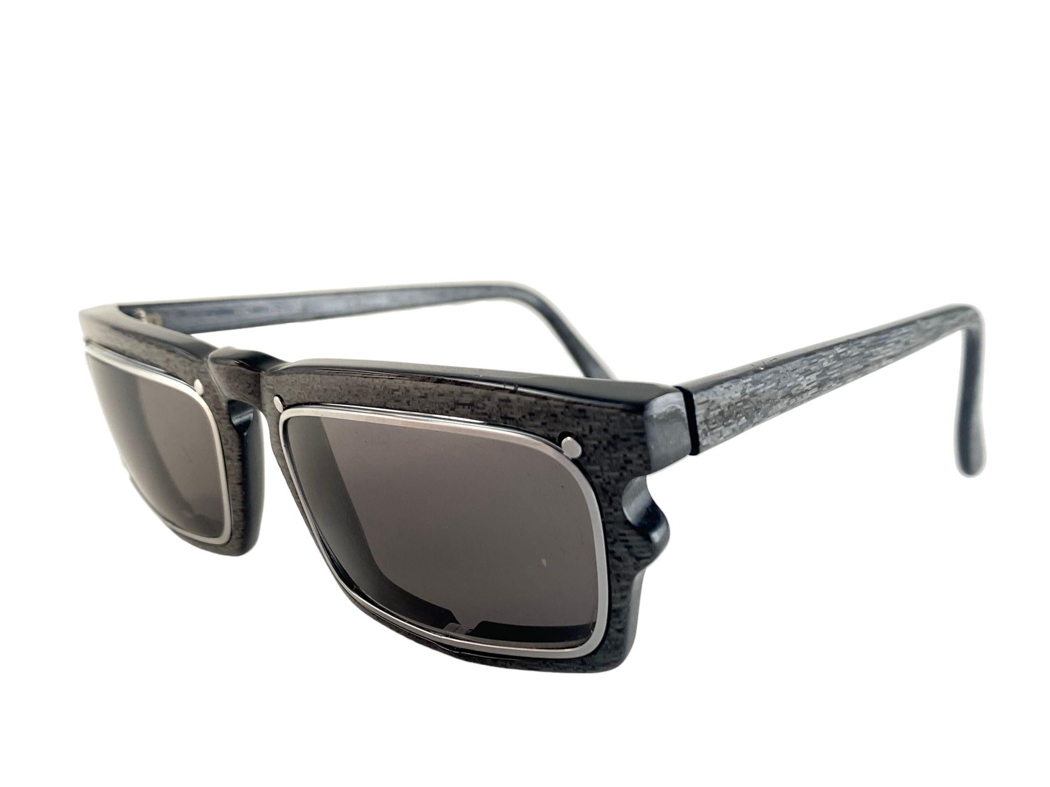 New Vintage IDC 767 Grey Marbled Rectangular Sunglasses 1980's Made in France For Sale 4