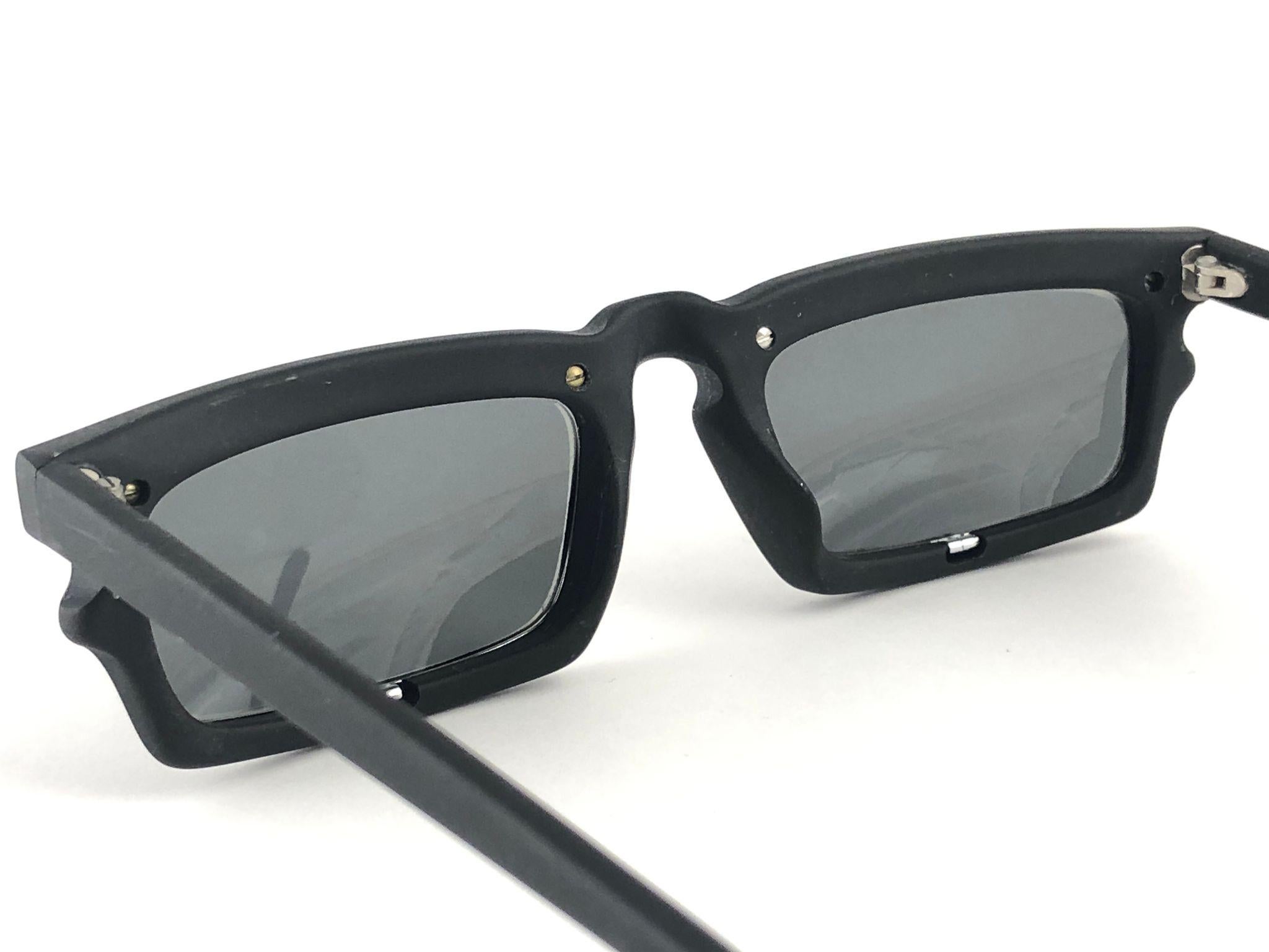 New Vintage IDC 767 Rectangular Grey Lenses Sunglasses 1980's Made in France 5