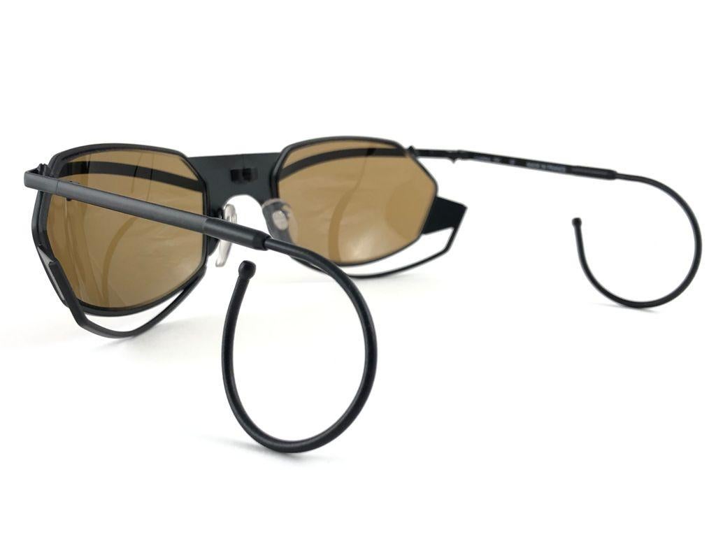 Women's or Men's New Vintage IDC G1 Marithe Francois Girbaud Folding Black mate Sunglasses France For Sale