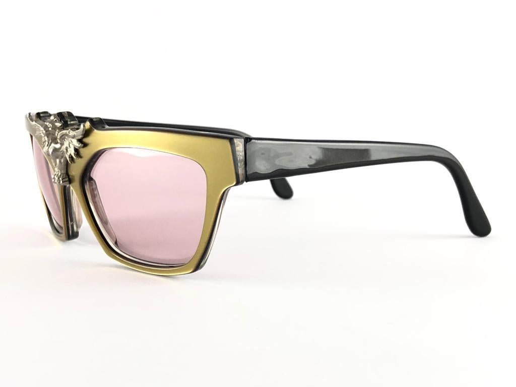 Nuovi occhiali da sole vintage IDC Lunettes 193 Gold Mask anni '80 Francia in vendita 4