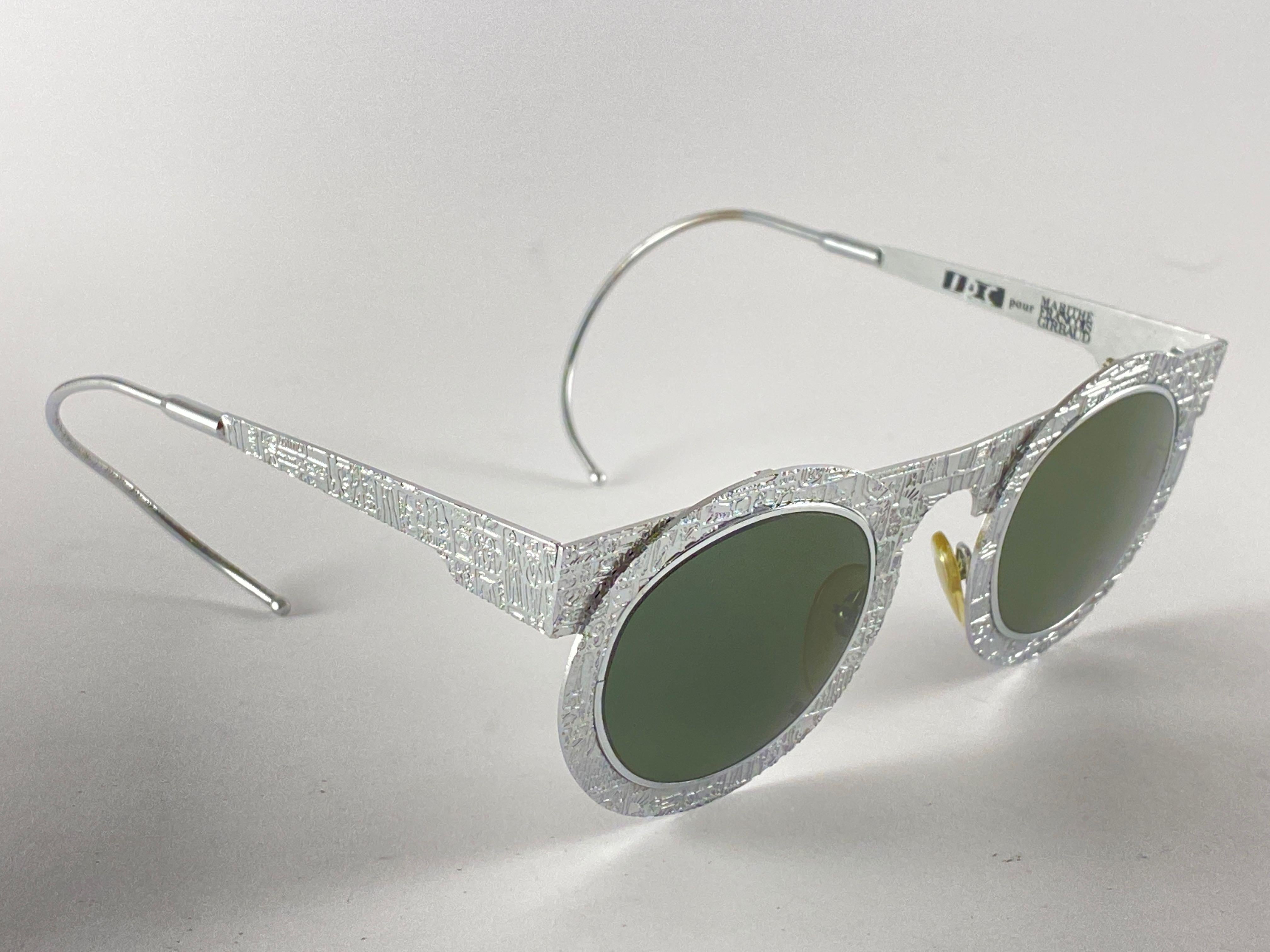 New Vintage IDC Pour Marithe Francois Girbaud Round Silver Sunglasses France en vente 2