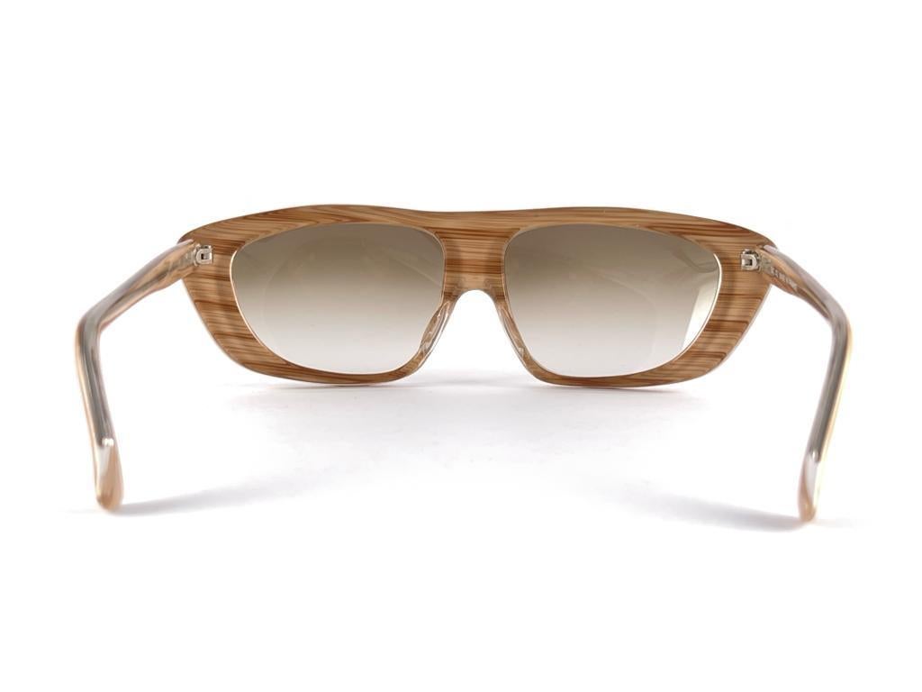New Vintage IDC Translucent & Wood Pattern Gradient Lenses Sunglasses 80s France For Sale 6