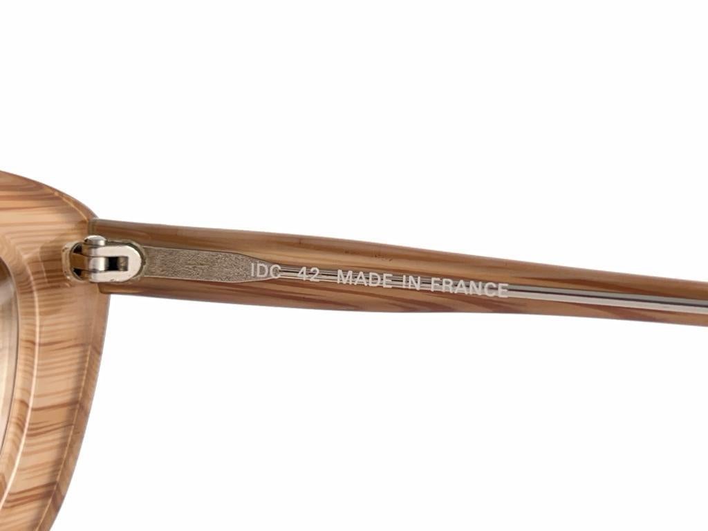 New Vintage IDC Translucent & Wood Pattern Gradient Lenses Sunglasses 80s France For Sale 3