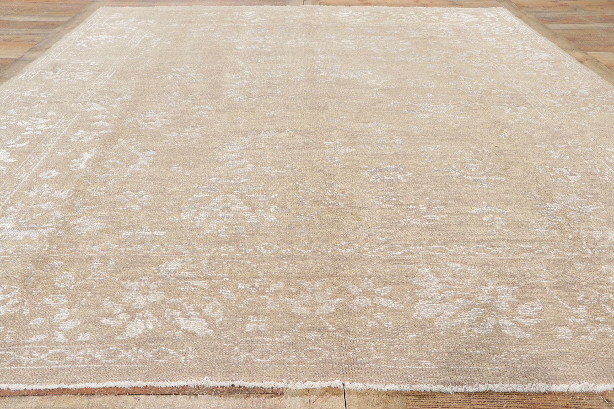 Laine Nouveau tapis transitionnel d'inspiration vintage avec de douces couleurs terreuses en vente