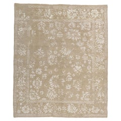 New Vintage-Inspired Transitional Rug with Soft Earth-Tone Colors
