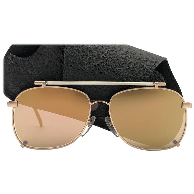 美品 ISSEY MIYAKE ヴィンテージサングラス 80s Vintage Issey Miyake Sunglasses - 20 For Sale at 1stDibs