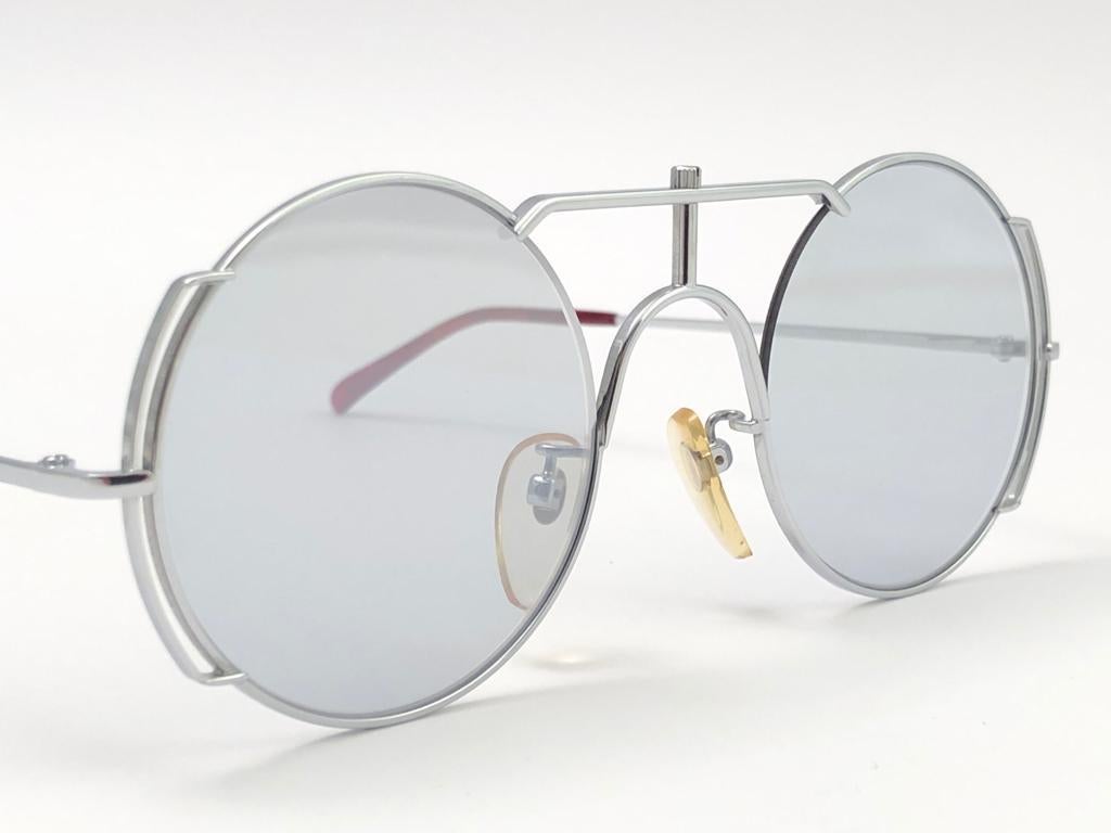 Neu Vintage Issey Miyake IM 118, schlanke Basquiat-Sonnenbrille aus Silber, 1985 im Angebot 3