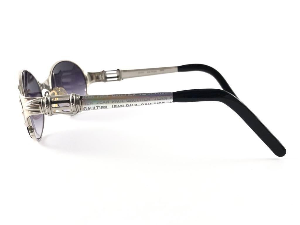 Nouveau Vintage Jean Paul Gaultier 56 5106 Silver Oval Silver  Lunettes de soleil avec monture  en vente 5