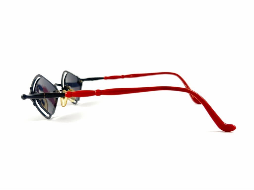 Women's or Men's New Vintage Jean Paul Gaultier 56 7203 Red & Black Sunglasses 90's Japan