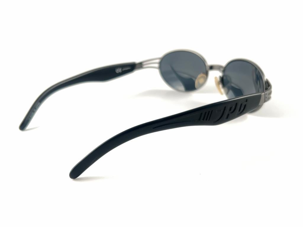 New Vintage Jean Paul Gaultier 58 7203 Oval Silver Sunglasses 1990's Japan For Sale 3