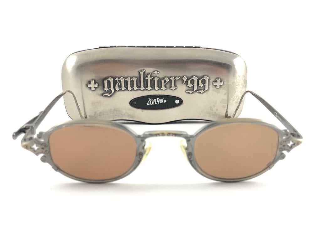 New Vintage Jean Paul Gaultier Limited Edition 56 0001 Side Clip 99' Sunglasses  For Sale 9