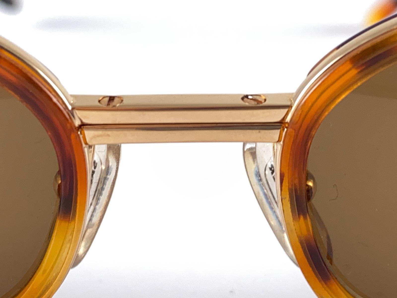 New Vintage Jill Sander 00325 Gold Oval Sunglasses Made In FRANCE In New Condition For Sale In Baleares, Baleares