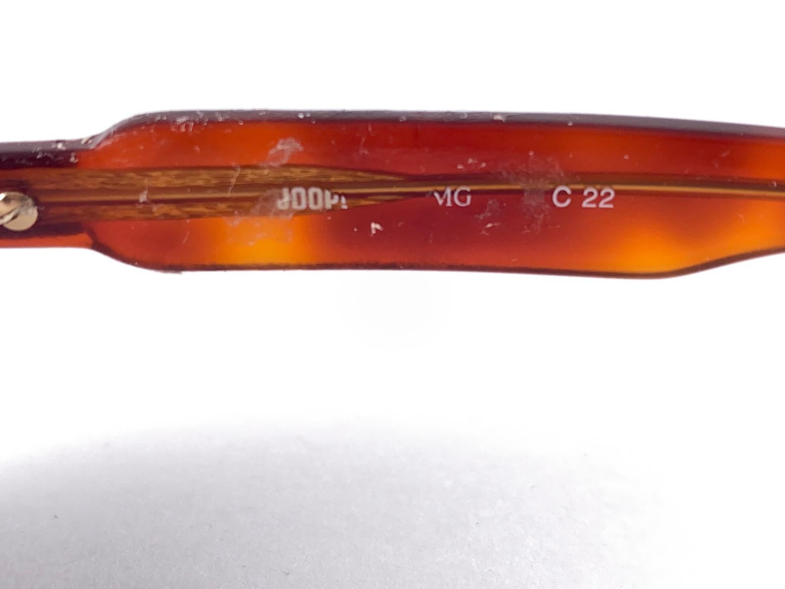 Gris New Vintage Joop ! 1990's Mod 8700 Sleek Tortoise Sunglasses Made In Germany en vente