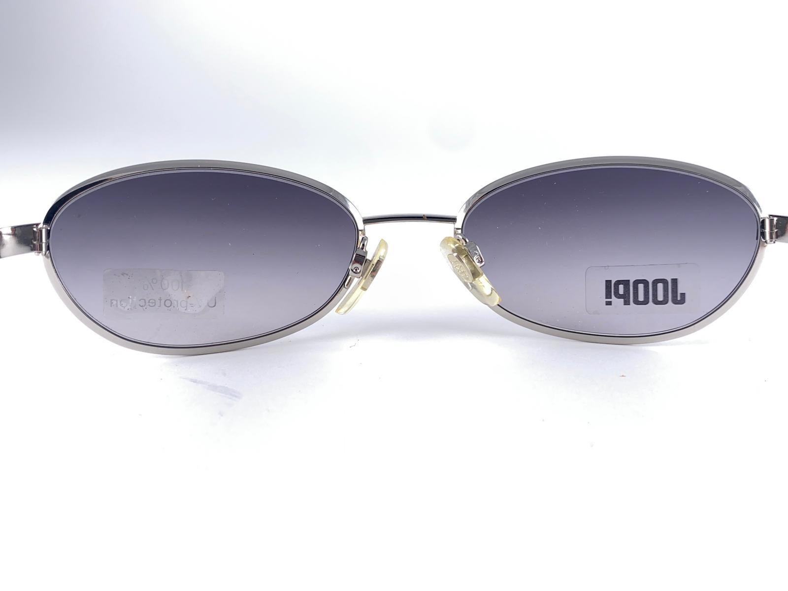 New Vintage JOOP! Gold 1990's Oval Mod 8716 Sunglasses For Sale 1