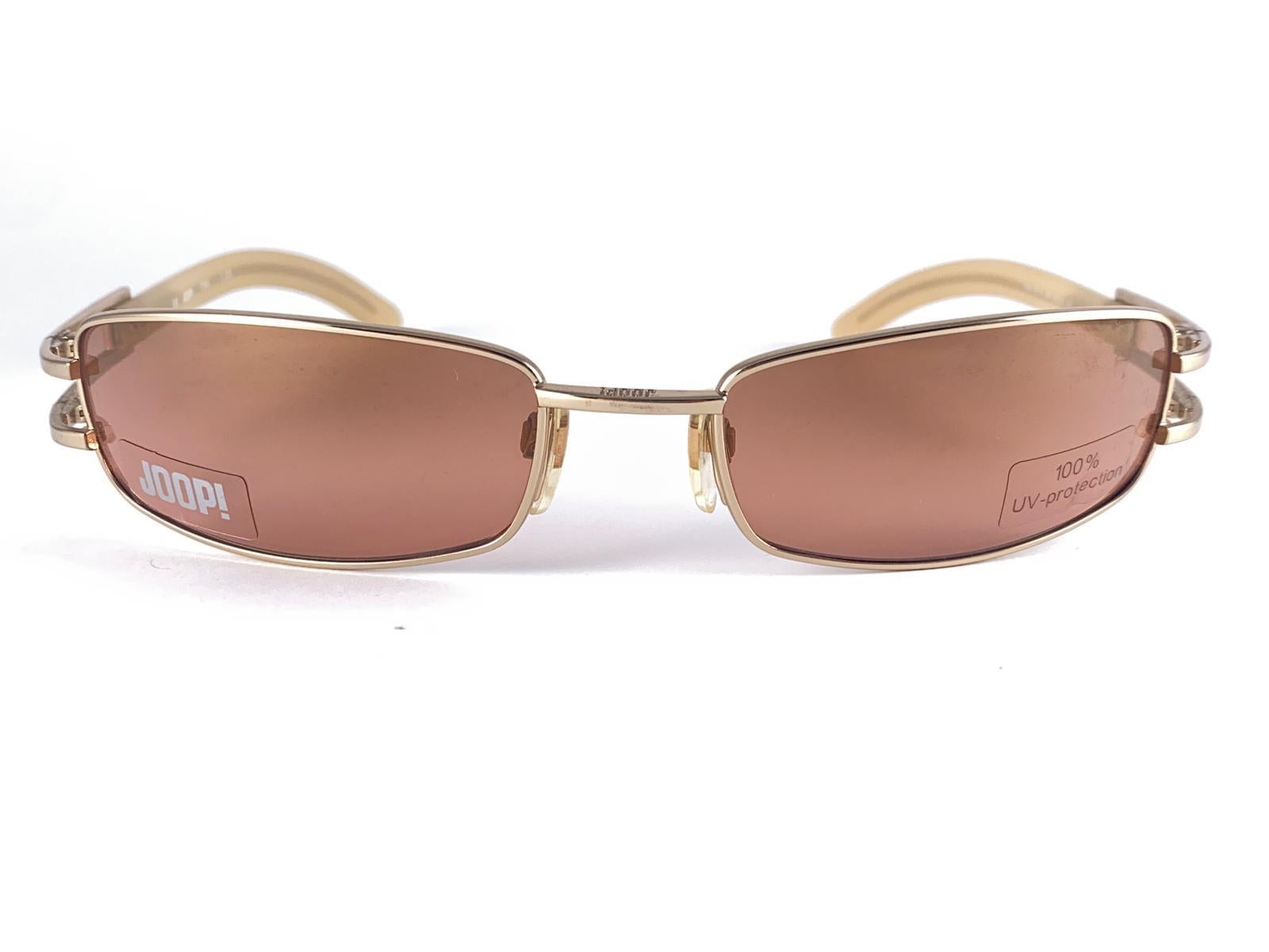 New Vintage JOOP! Gold 1990's Shield Mod 8719 Sunglasses For Sale 2