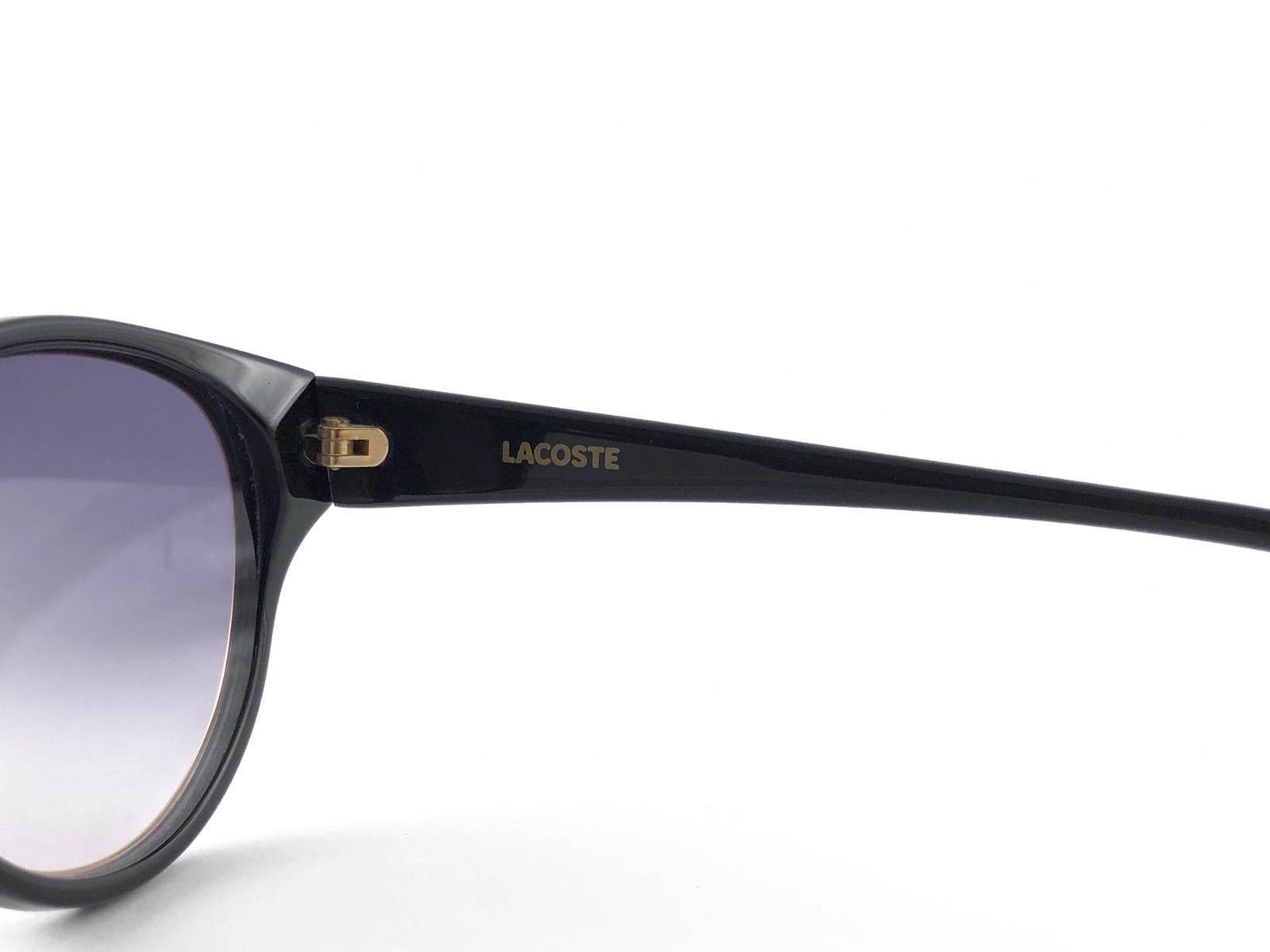 New Vintage Lacoste 124 Black & Gold Accents 1980's Sunglasses Made in France  For Sale 5