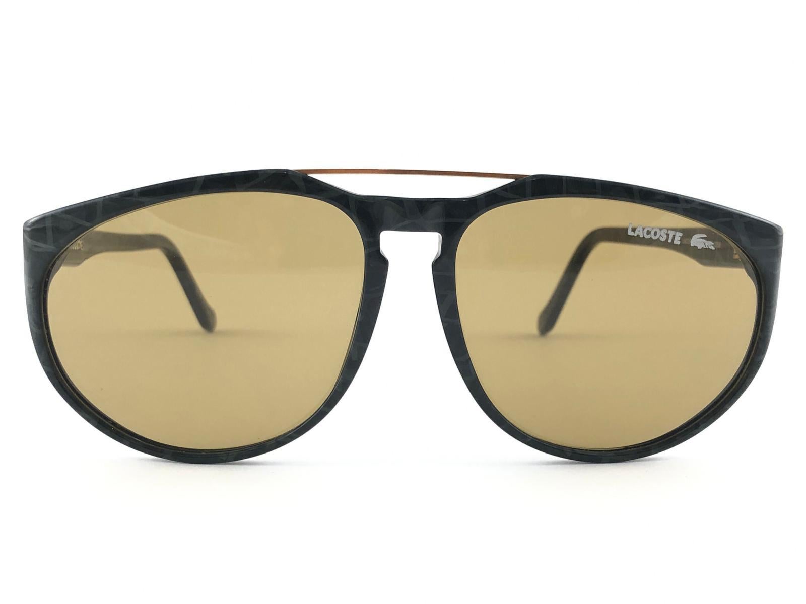 Neue Vintage Lacoste 133 Grün & Gold Akzente 1980er Jahre Sonnenbrille Made in France im Angebot 2