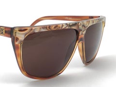 New Vintage Laura Biagiotti Oversized Sleek Tortoise Mask P7  Sunglasses Italy
