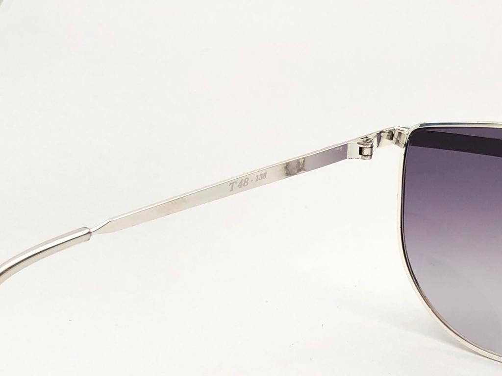 New Vintage Laura Biagiotti T48 Oversized Silver & Gold 1980 Sunglasses Italy For Sale 2