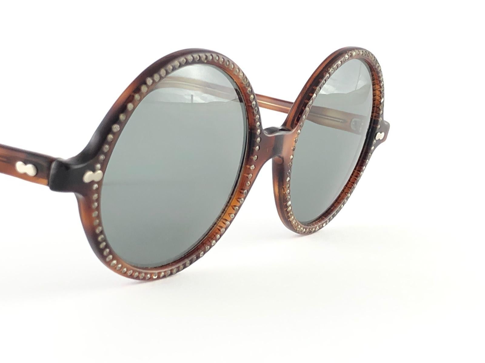 Women's New Vintage May Round Tortoise & Rhinestones Medium 1970's Sunglasses For Sale