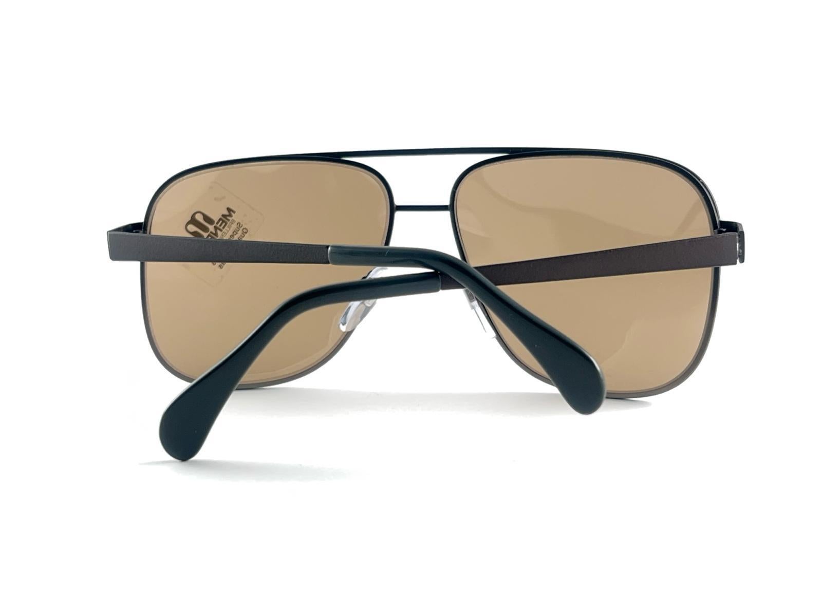 New Vintage Menrad 649 Oversized Grey Mate Frame Sunglasses 70's Made in Germany en vente 8