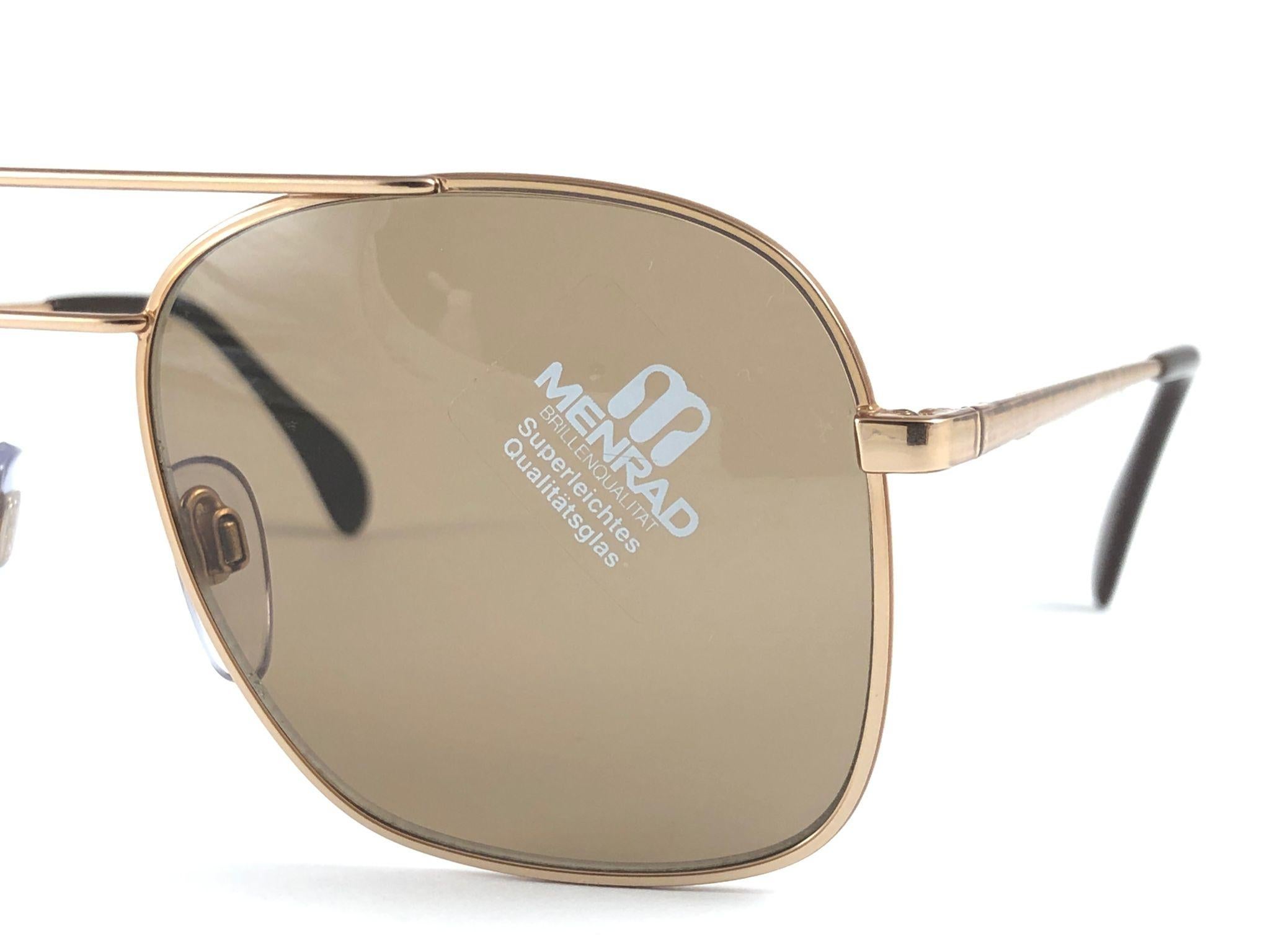 Übergroße Vintage Menrad-Sonnenbrille aus Altgold, hergestellt in Deutschland 1970, neu, Vintage im Zustand „Neu“ im Angebot in Baleares, Baleares