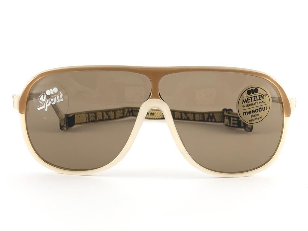 New Vintage Metzler 252 Beige & Brown Sports Sunglasses Made in Germany 1980's For Sale 4