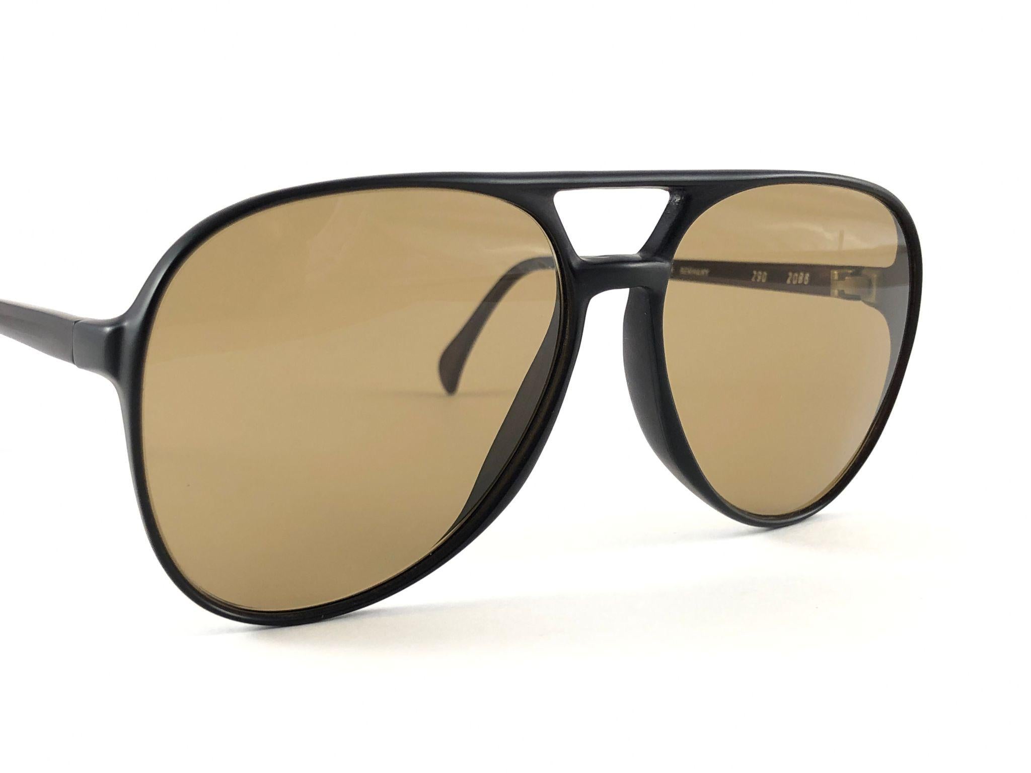 Neu Vintage Metzler 290 Aviator Burgundy Sonnenbrille Made in Germany 1980er Jahre (Braun) im Angebot