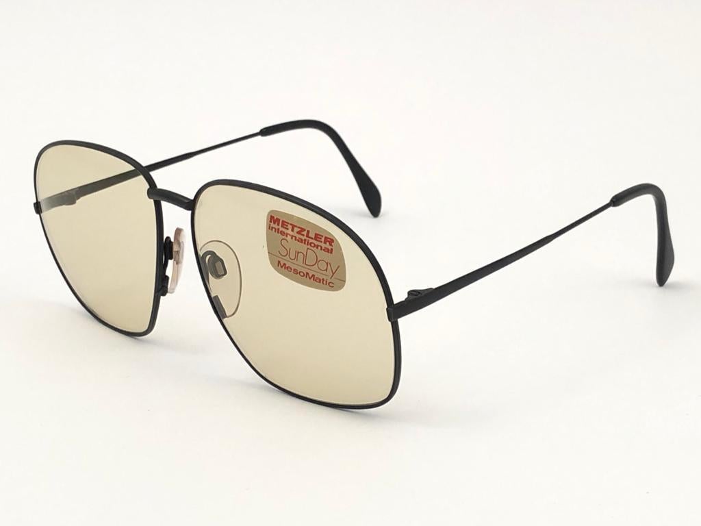 Beige New Vintage Metzler 2960 Black Sports Sunglasses Made in Germany 1980's For Sale