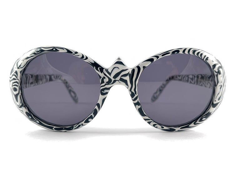 Gafas de sol raras 2025