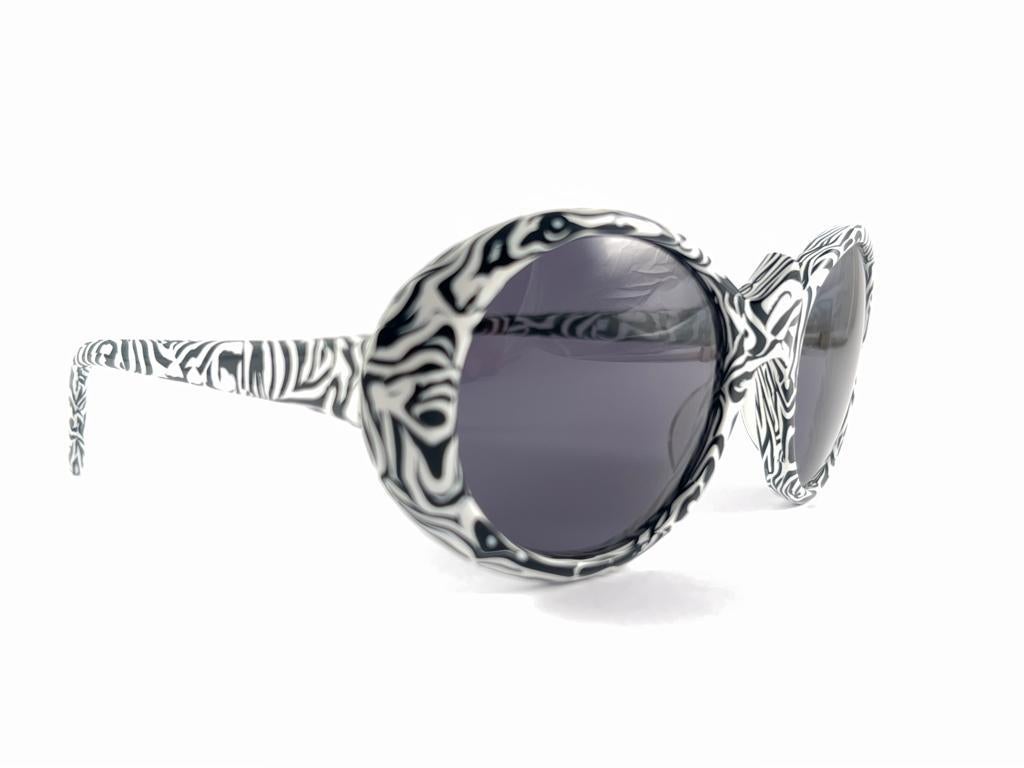 New Vintage Michele Lamy Rare Zebra Pattern Frame Sunglasses Made in France For Sale 2