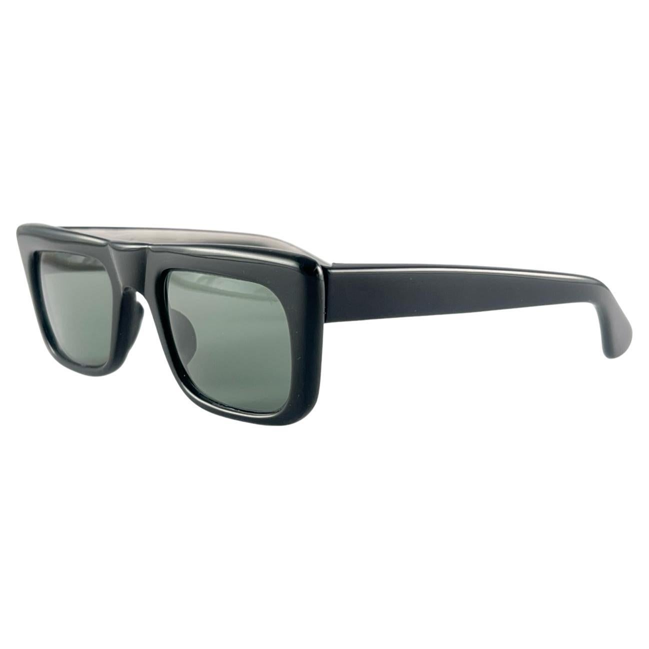 New Vintage Midcentury Black Rectangular Sunglasses 1960'S For Sale