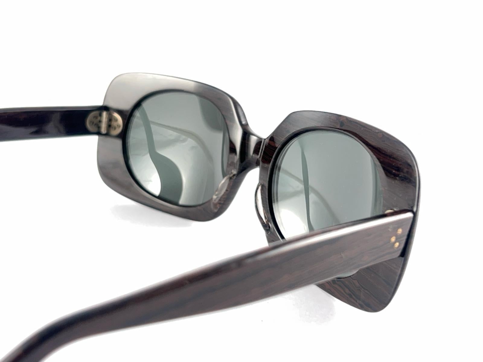 Neue Vintage Midcentury Dark Wood Pattern Oversized Rectangular Sunglasses 1960'S im Angebot 7
