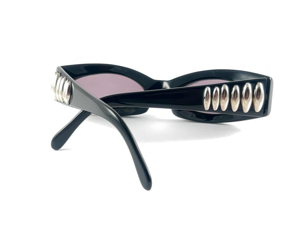 Women's or Men's New Vintage Montana 511 Black Rectangular Handmade France 90'S Sunglasses For Sale