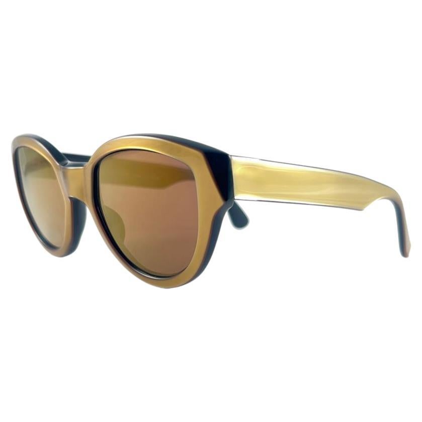 New Vintage Montana 520 Gold & Black Frame Gold Lenses Made In France Sunglasses For Sale