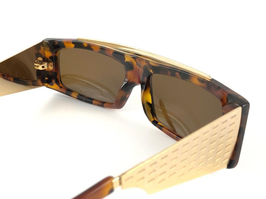 New Vintage Montana 553 Mask Tortoise & Gold Handmade in France Sunglasses 1990 For Sale 3