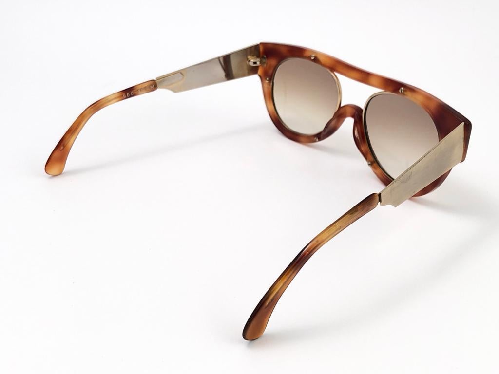New Vintage Montana 560 Tortoise & Gold Handmade in France Sunglasses 1990 In New Condition In Baleares, Baleares