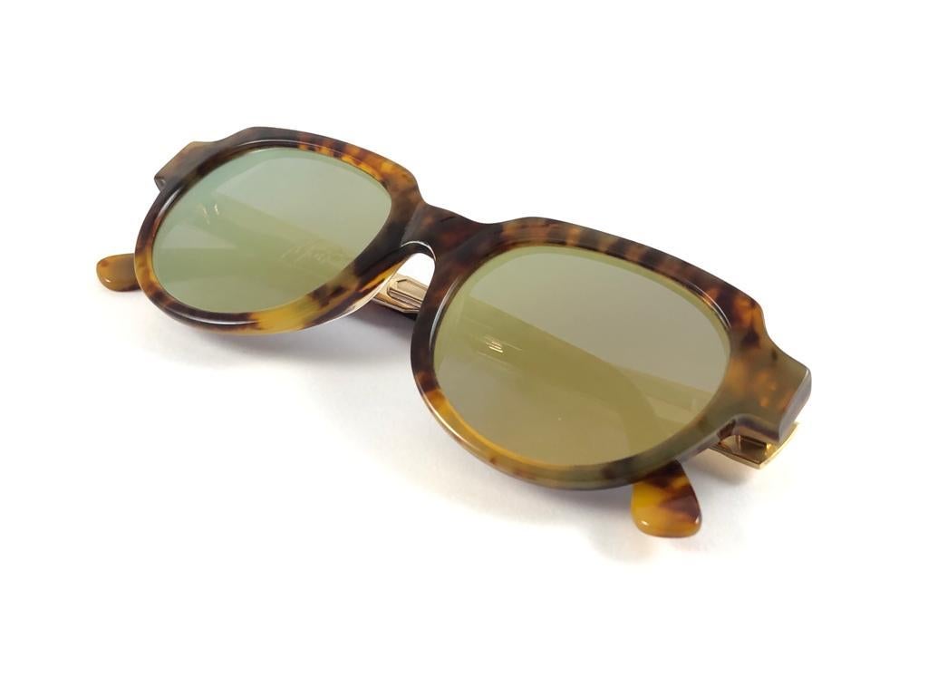 New Vintage Montana 589 Tortoise & Gold Handmade in France Sunglasses 1980'S For Sale 10