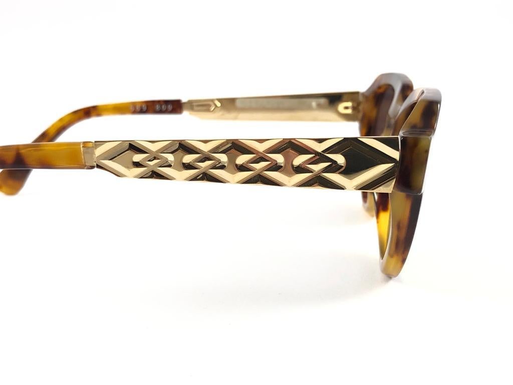Women's or Men's New Vintage Montana 589 Tortoise & Gold Handmade in France Sunglasses 1980'S For Sale