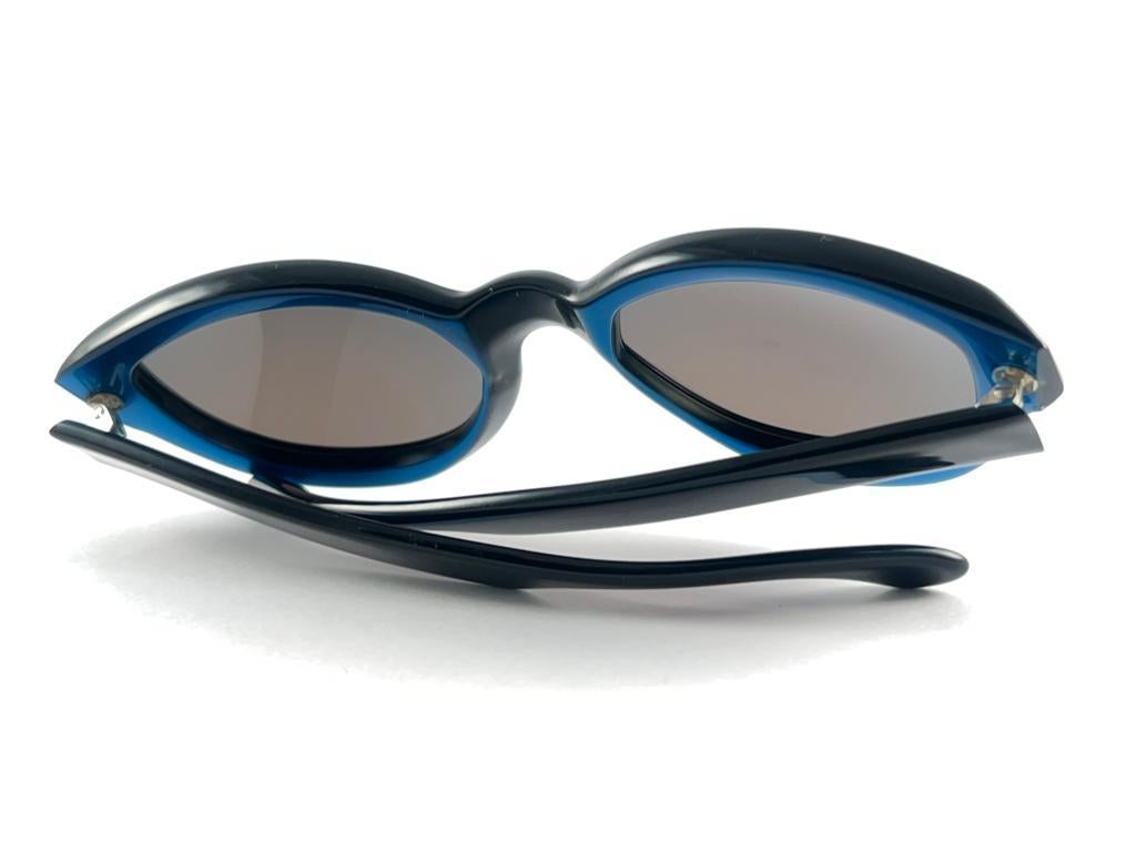 New Vintage Montana Black Frame Polarised Lenses Hand Made France 80S Sunglasses For Sale 9