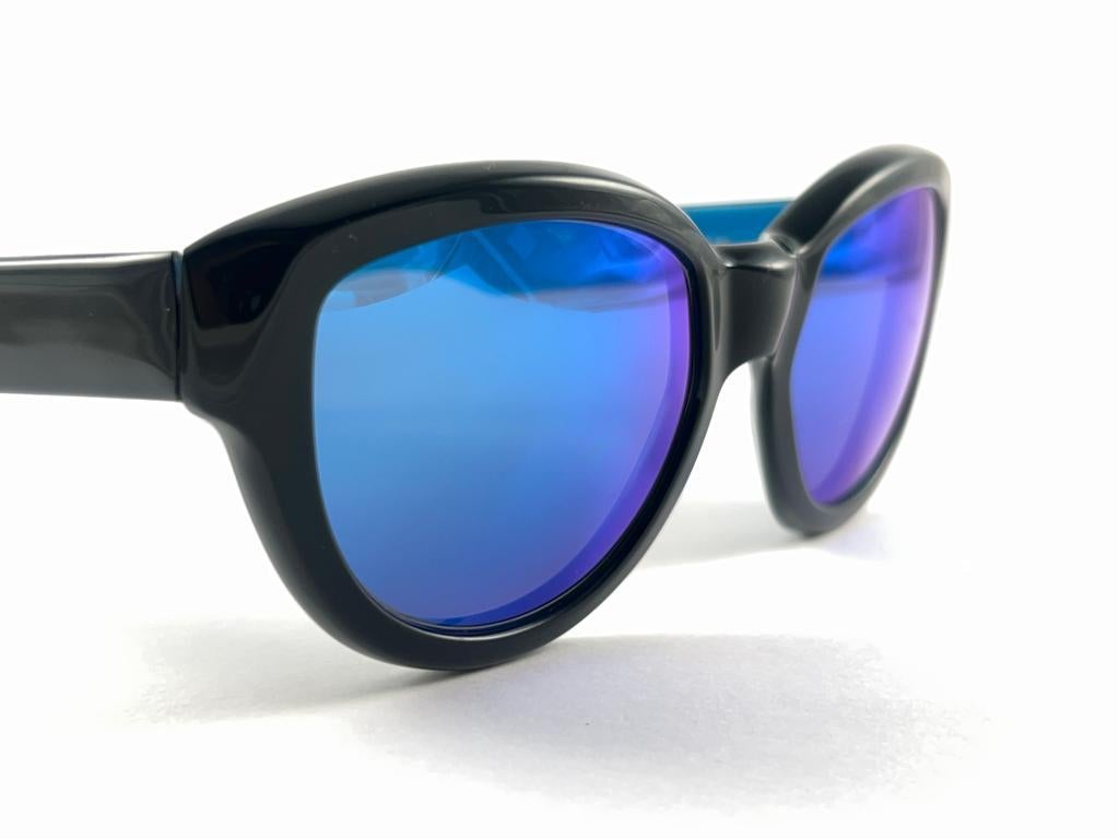 Nouvelles lunettes de soleil vintage Montana à monture noire, fabriquées à la main, années 80 en vente 2