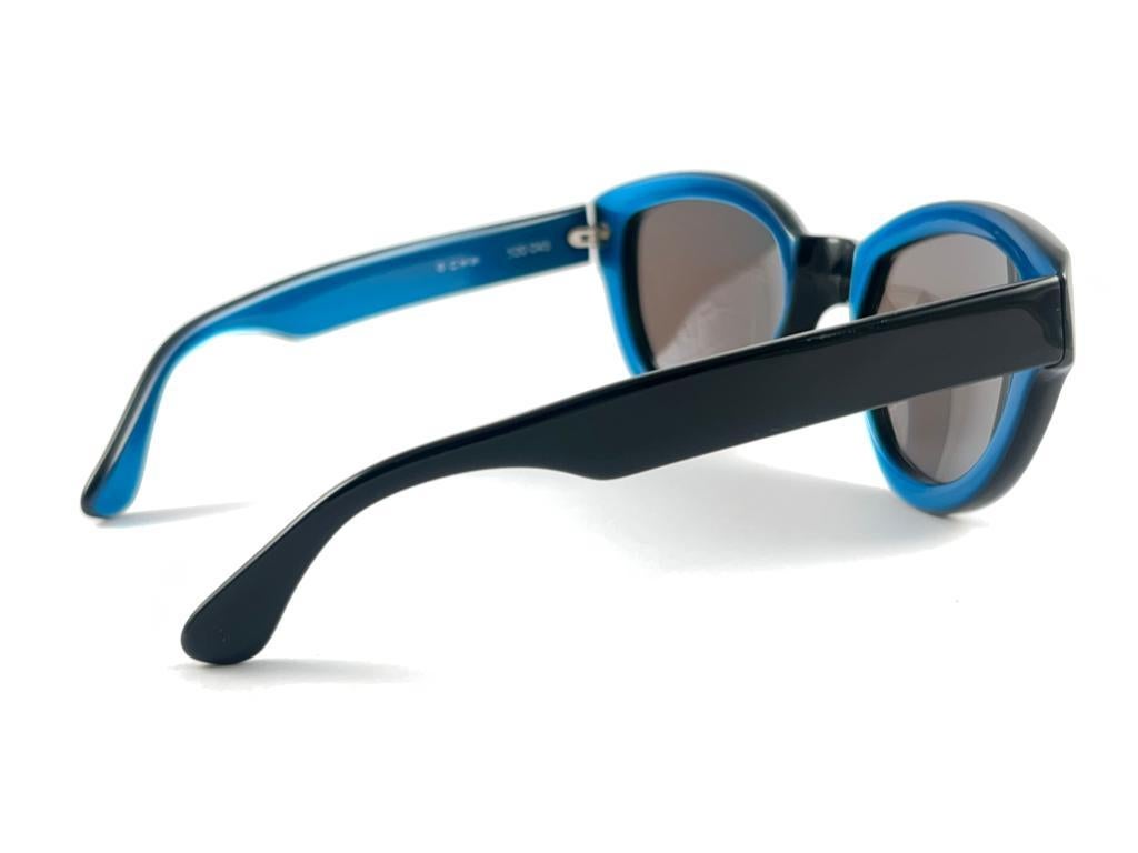New Vintage Montana Black Frame Polarised Lenses Hand Made France 80S Sunglasses For Sale 3