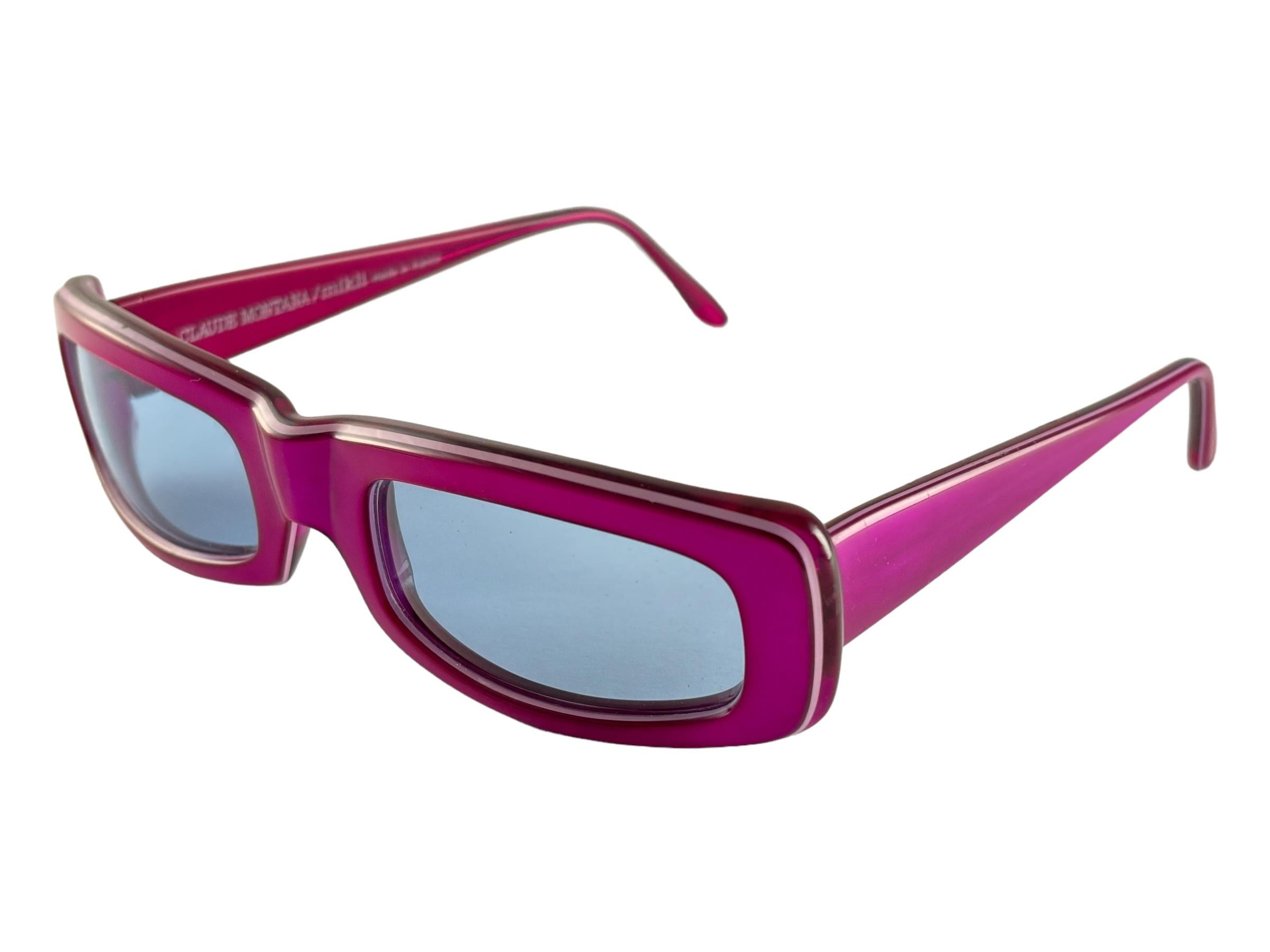 New Vintage By Alain Mikli Metallic fuchsia Rahmen mit goldenen Spiegel Gläser.

Bitte bedenken Sie, dass dieser Artikel fast 40 Jahre alt ist und daher durch die Lagerung leichte Gebrauchsspuren aufweisen kann.  



Hergestellt in